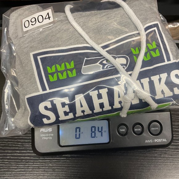 Leslie Jordan Woman’s Med Hoodie Seattle Seahawks At The Landing 12K Run - Picture 7 of 7